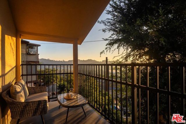 1930 Kemper Street, Los Angeles, CA 90065