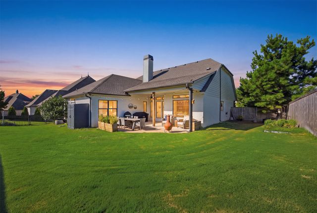 7635 Guthrie Avenue, Tulsa, OK 74132