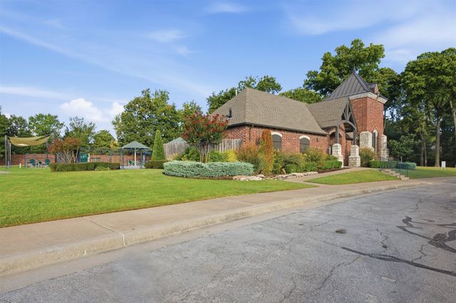 7635 Guthrie Avenue, Tulsa, OK 74132