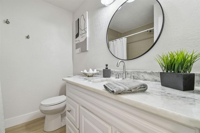 3922 FONTAINEBLEAU DRIVE, Tampa, FL 33634