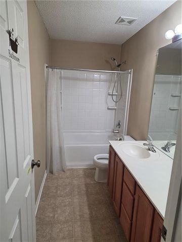 5437 N Mercier Avenue, Kansas City, MO 64118