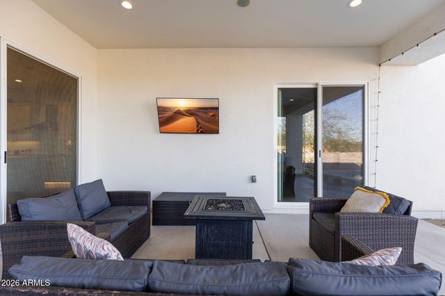 2252 E SOUTH MOUNTAIN Avenue, Phoenix, AZ 85042