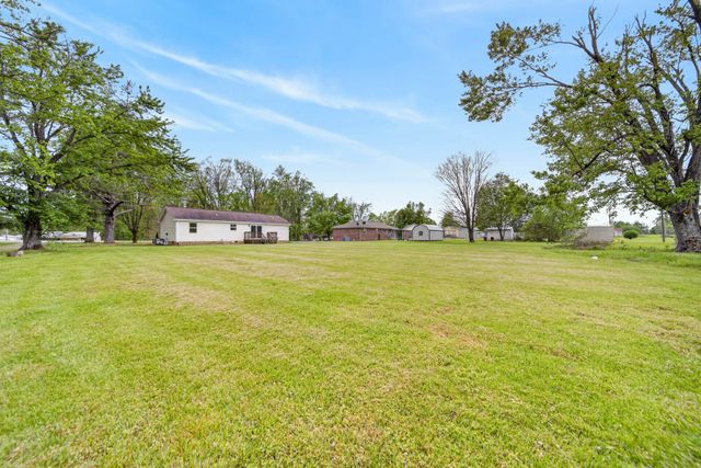 1440 Old Highway 52, Lafayette, TN 37083