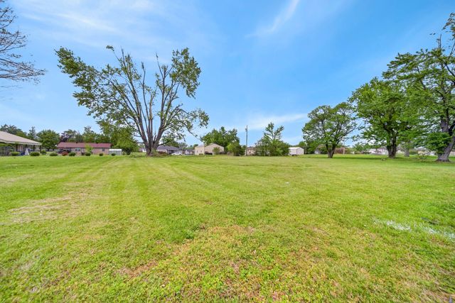 1440 Old Highway 52, Lafayette, TN 37083