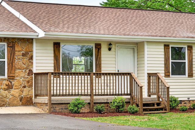 1440 Old Highway 52, Lafayette, TN 37083