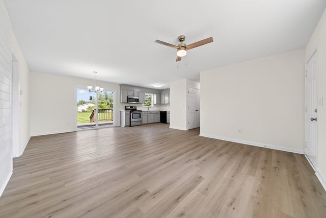 1440 Old Highway 52, Lafayette, TN 37083
