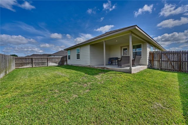 1111 Briscoe Street, Brenham, TX 77833