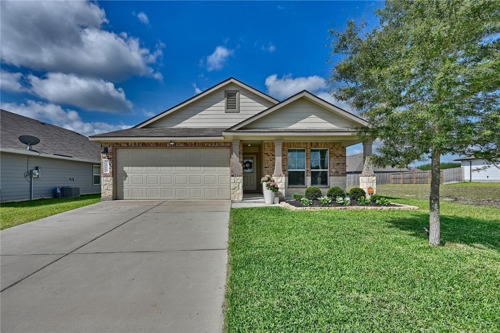 1111 Briscoe Street, Brenham, TX 77833