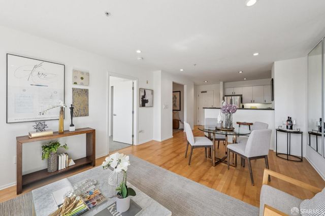 8200 Oceanview Terrace 414, San Francisco, CA 94132