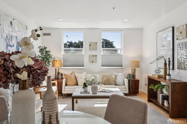 8200 Oceanview Terrace 414, San Francisco, CA 94132