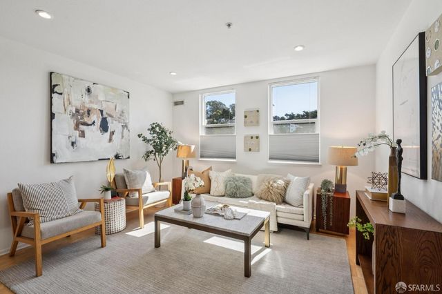 8200 Oceanview Terrace 414, San Francisco, CA 94132