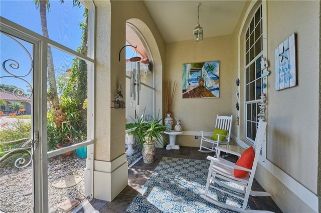 186 Muirfield CIR, Naples, FL 34113