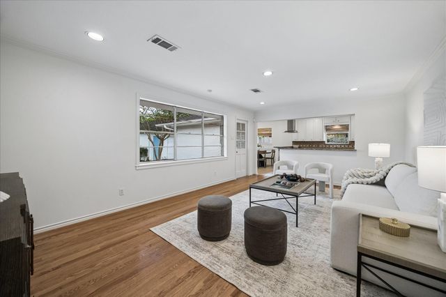 7623 Meadowvale Drive, Houston, TX 77063