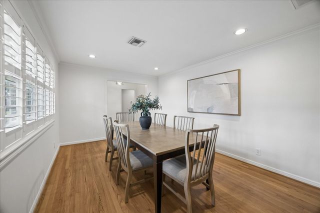 7623 Meadowvale Drive, Houston, TX 77063