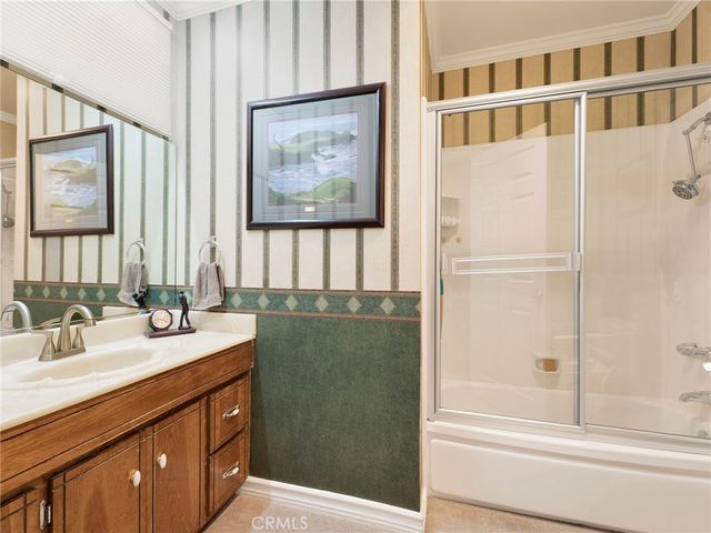 4404 Canoga Drive, Woodland Hills, CA 91364