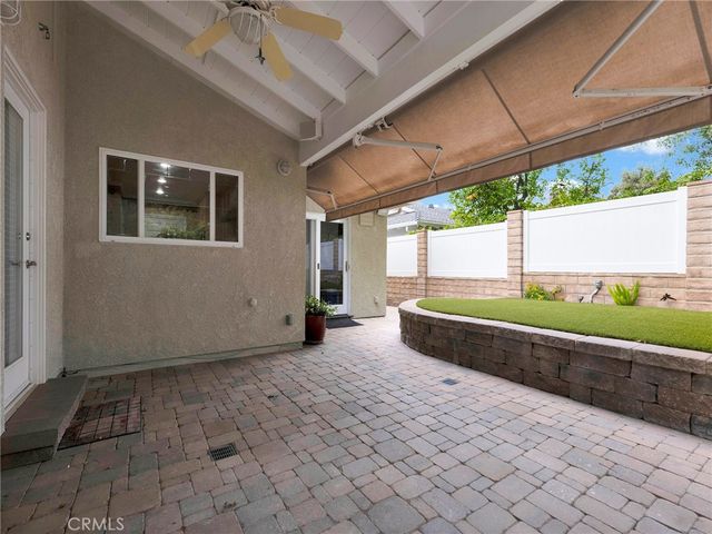 4404 Canoga Drive, Woodland Hills, CA 91364