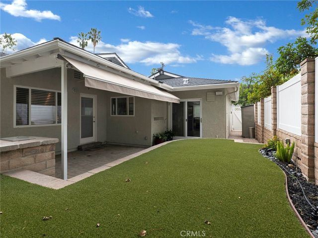 4404 Canoga Drive, Woodland Hills, CA 91364