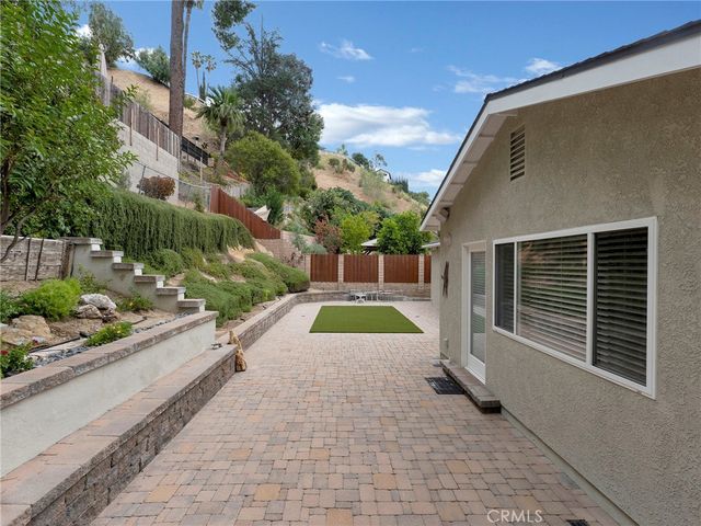 4404 Canoga Drive, Woodland Hills, CA 91364