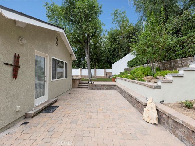 4404 Canoga Drive, Woodland Hills, CA 91364