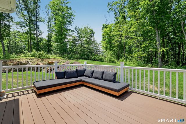 275 Vista View Drive, Southbury, CT 06488