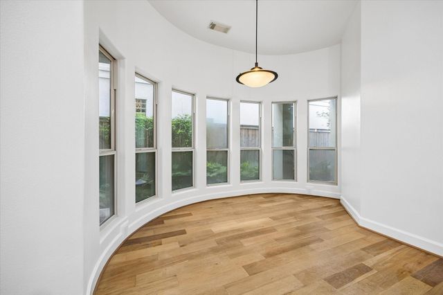 1533 Nevada Street, Houston, TX 77006