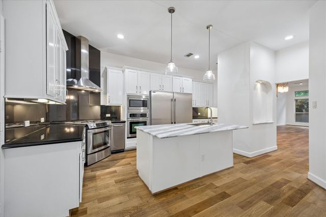 1533 Nevada Street, Houston, TX 77006