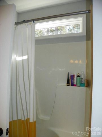 128 Summer Lake Drive, New London, NC 28127