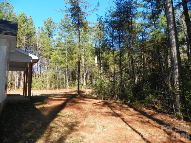 128 Summer Lake Drive, New London, NC 28127