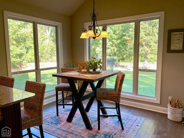 91 County Road 7664, Jonesboro, AR 72405