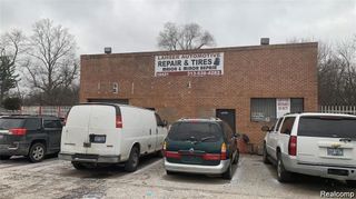 18421 LAHSER Road, Detroit, MI 48219