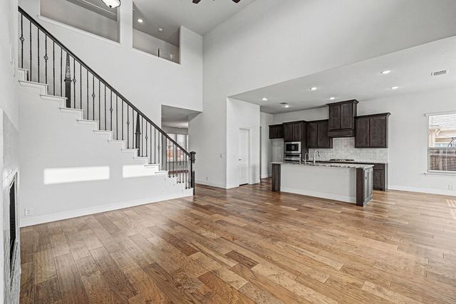 1080 Canuela Way, Justin, TX 76247