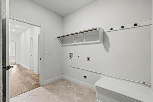 1080 Canuela Way, Justin, TX 76247