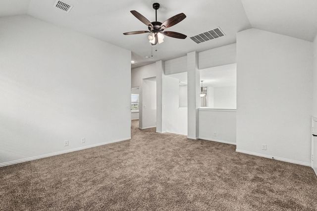 1080 Canuela Way, Justin, TX 76247