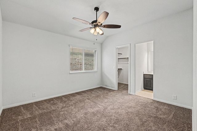 1080 Canuela Way, Justin, TX 76247