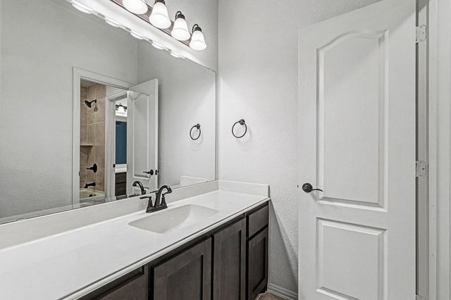 1080 Canuela Way, Justin, TX 76247