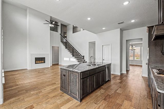 1080 Canuela Way, Justin, TX 76247