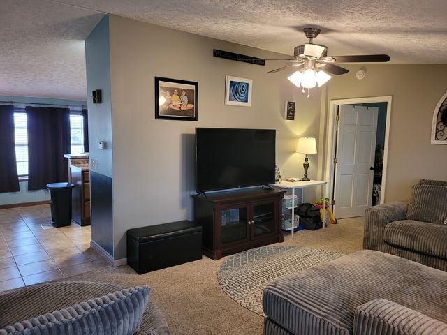 17362 N Idlewood Lane, Mt Vernon, IL 62864