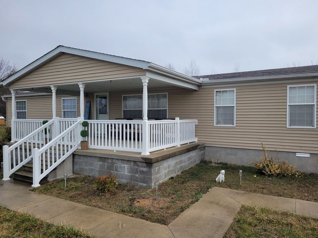 17362 N Idlewood Lane, Mt Vernon, IL 62864