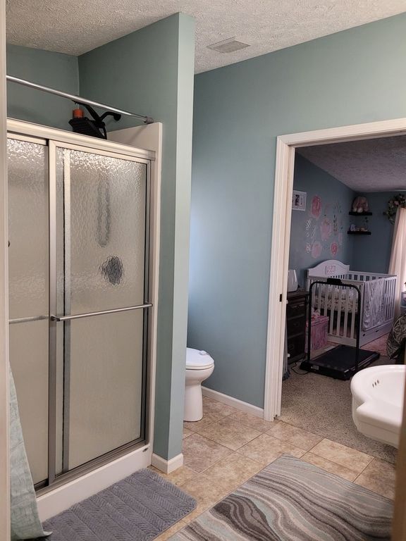 Image 20 of property listing at 17362 N Idlewood Lane, Mt Vernon, IL 62864