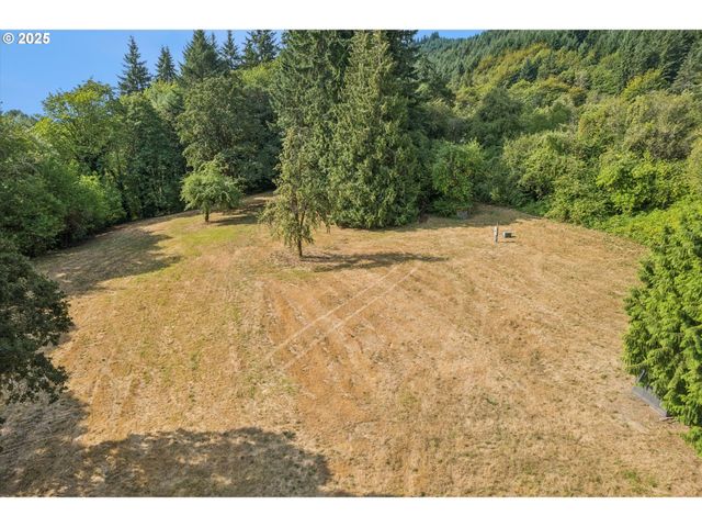 25900 St Helens Rd, Scappoose, OR 97056