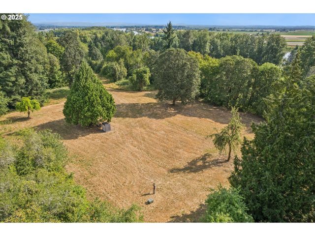 25900 St Helens Rd, Scappoose, OR 97056