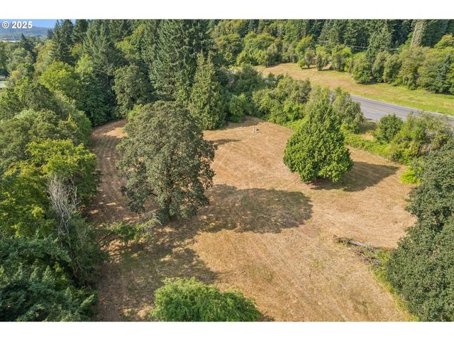 25900 St Helens Rd, Scappoose, OR 97056