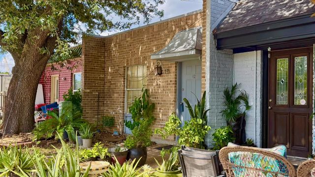 1405 Shadowdale Drive 12, Houston, TX 77043