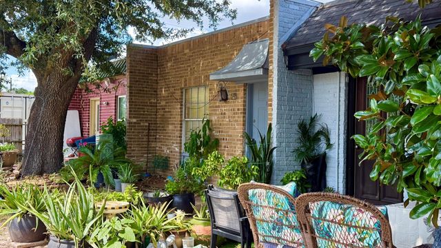 1405 Shadowdale Drive 12, Houston, TX 77043