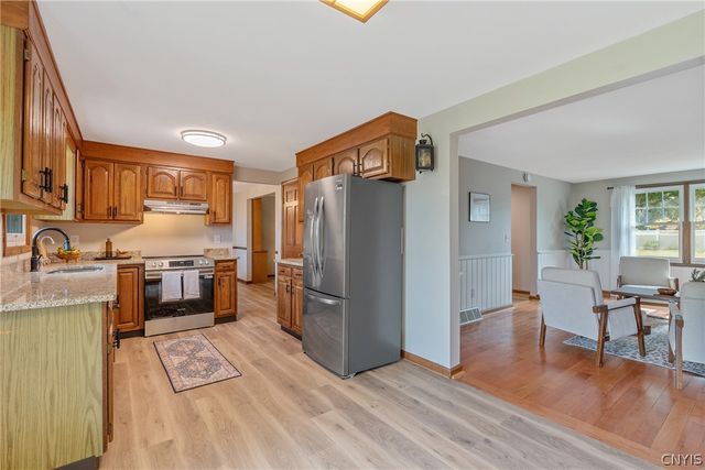 4945 Alfred Drive, Clay, NY 13090