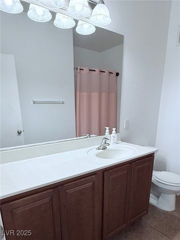 4437 Dover Straight Street 302, Las Vegas, NV 89115