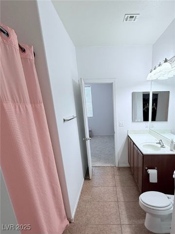 4437 Dover Straight Street 302, Las Vegas, NV 89115