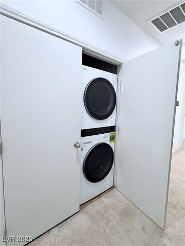 4437 Dover Straight Street 302, Las Vegas, NV 89115