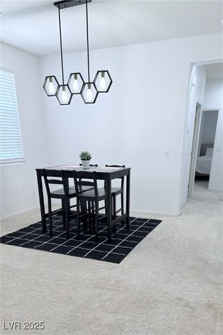 4437 Dover Straight Street 302, Las Vegas, NV 89115