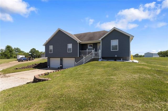 439 NW 1711th Road, Kingsville, MO 64061